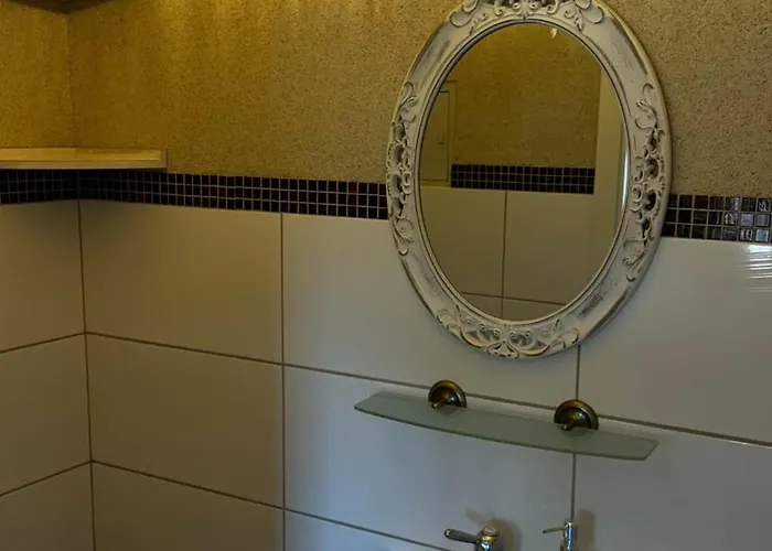 Ar - 1898 Apartment *